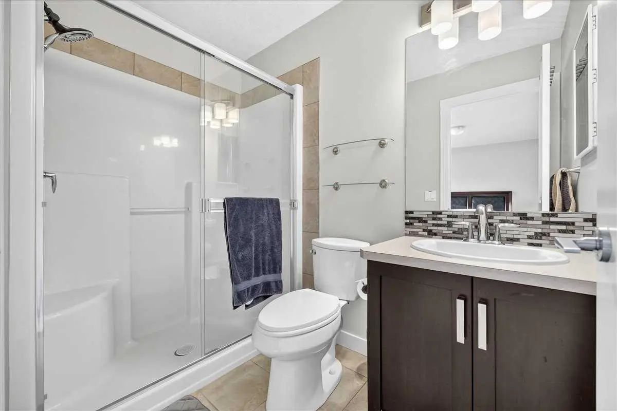 28 Evansborough Gate Northwest, Calgary – Residential Detached Listing Photo 32