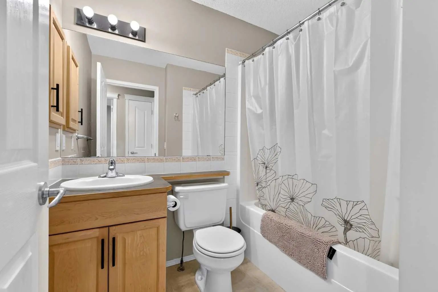 261 Panamount Hill Northwest, Calgary – Residential Detached Listing Photo 18