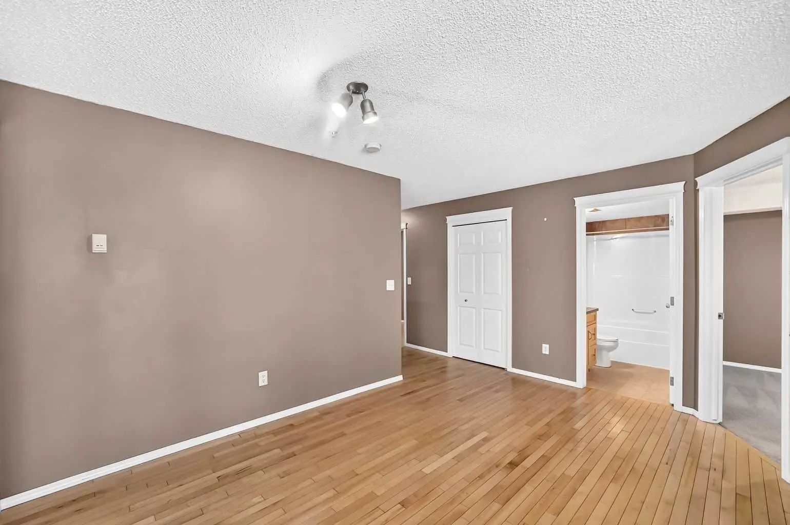 3109 70 Panamount Drive Northwest, Calgary – Residential Apartment Listing Photo 10