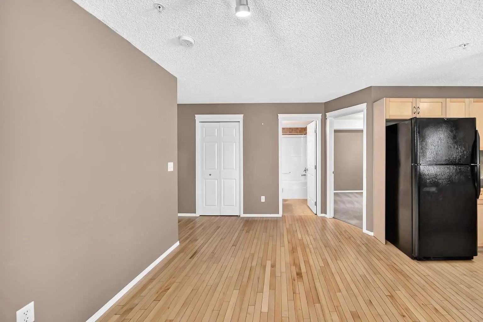 3109 70 Panamount Drive Northwest, Calgary – Residential Apartment Listing Photo 11