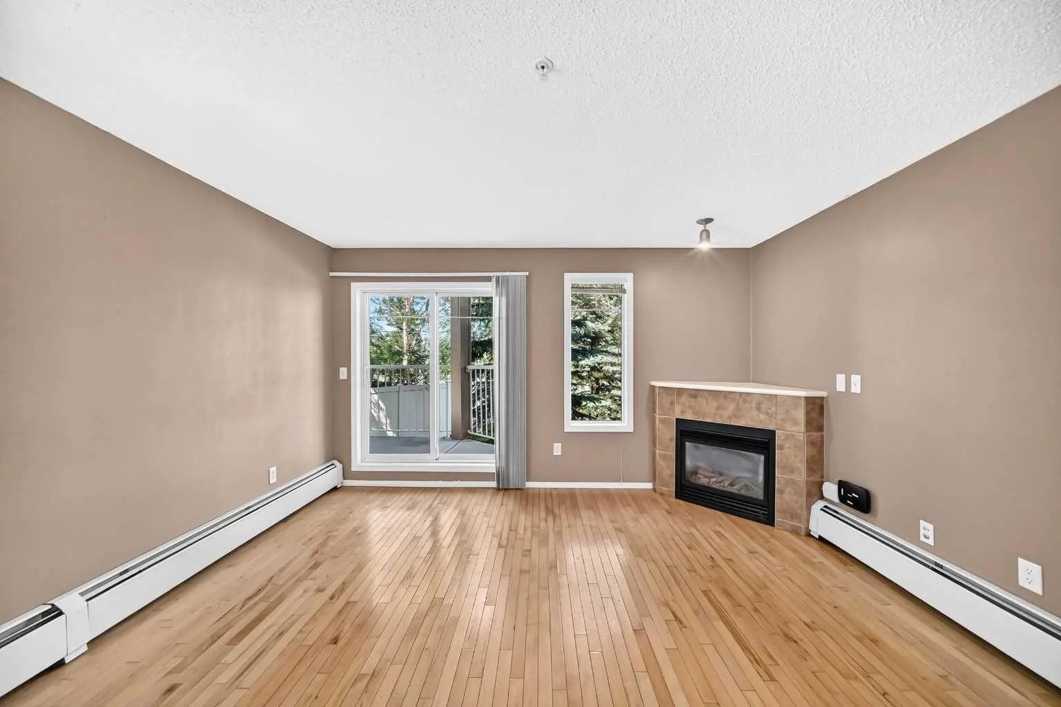 3109 70 Panamount Drive Northwest, Calgary – Residential Apartment Listing Photo 5