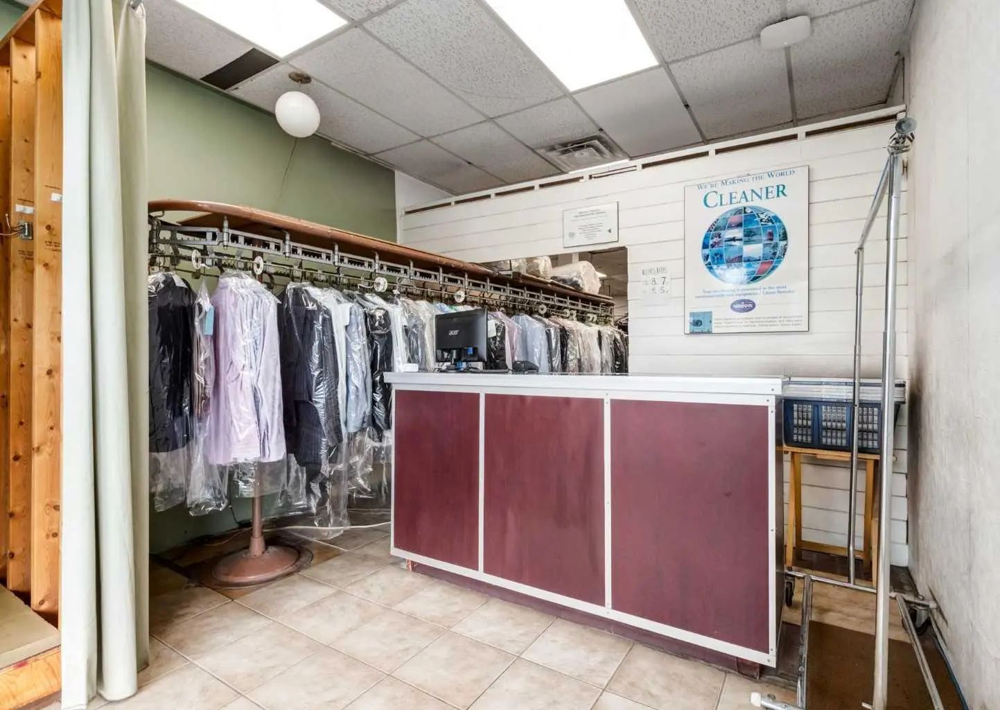 116 5403 Crowchild Trail Northwest, Calgary – Commercial Retail Listing Photo 2