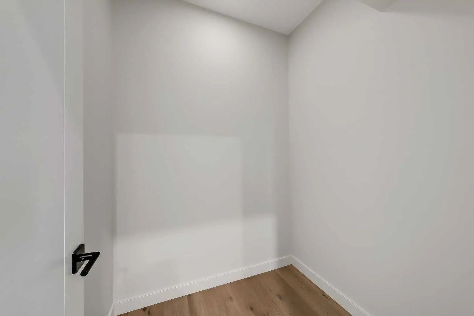 4320 Centre A Street Northeast, Calgary – Residential Semi Detached (Half Duplex) Listing Photo 17