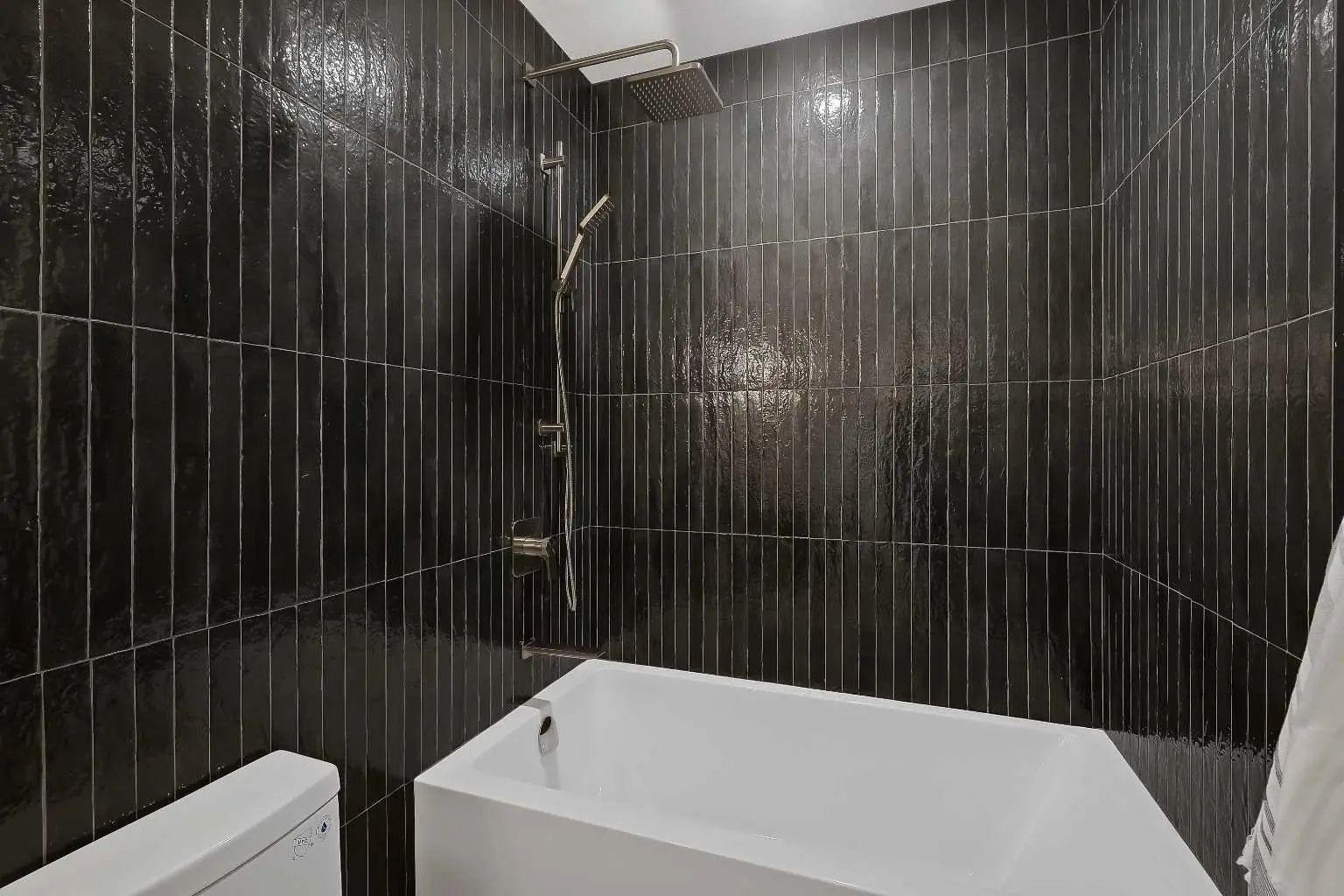4320 Centre A Street Northeast, Calgary – Residential Semi Detached (Half Duplex) Listing Photo 26