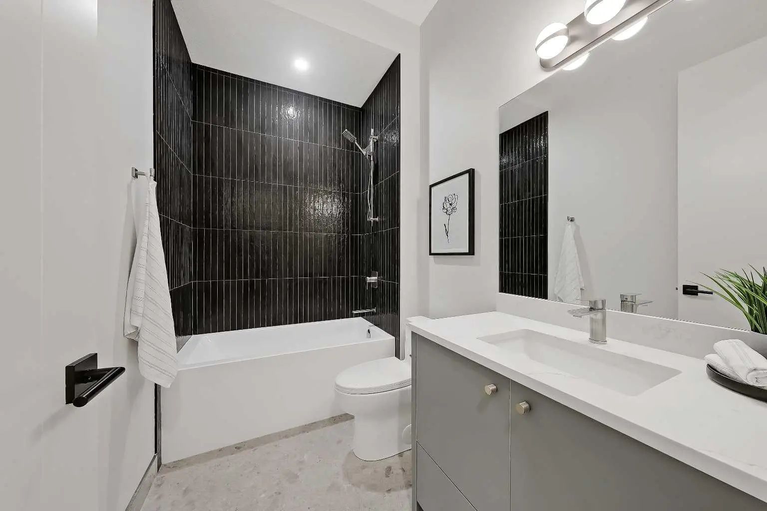 4320 Centre A Street Northeast, Calgary – Residential Semi Detached (Half Duplex) Listing Photo 34