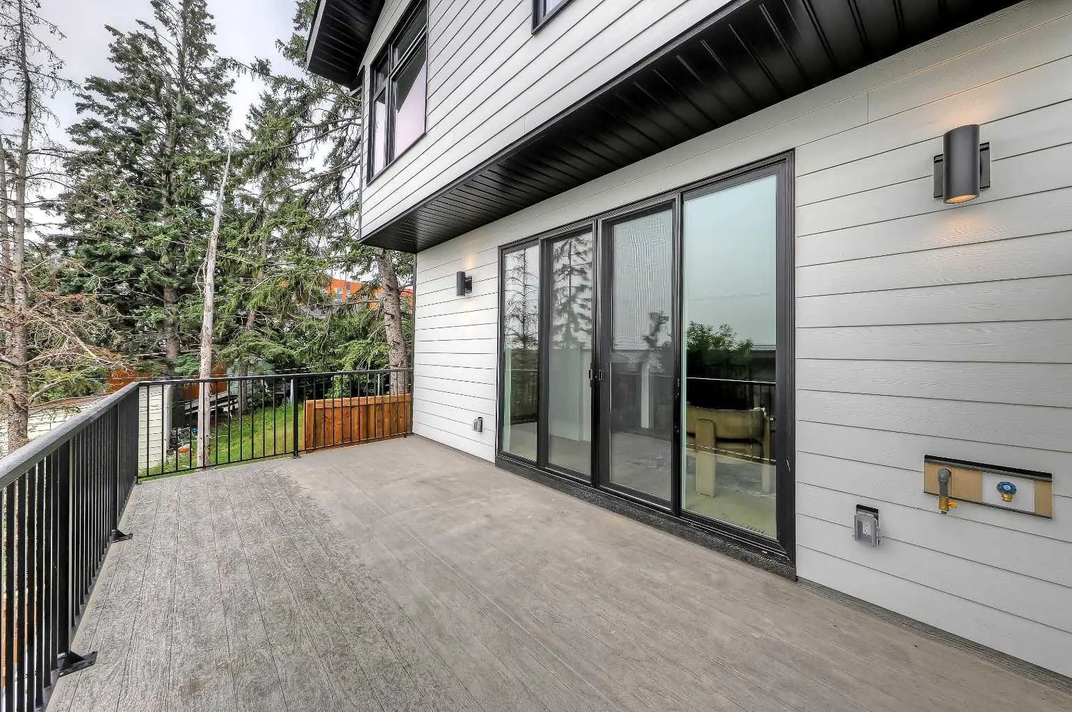 4320 Centre A Street Northeast, Calgary – Residential Semi Detached (Half Duplex) Listing Photo 37