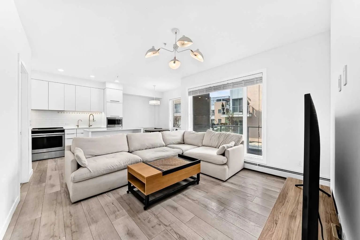 115 3125 39 Street Northwest, Calgary – Residential Apartment Listing Photo 12