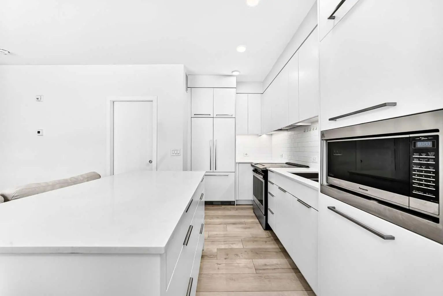 115 3125 39 Street Northwest, Calgary – Residential Apartment Listing Photo 4