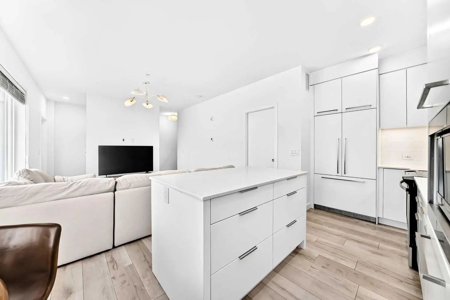 115 3125 39 Street Northwest, Calgary – Residential Apartment Listing Photo 6