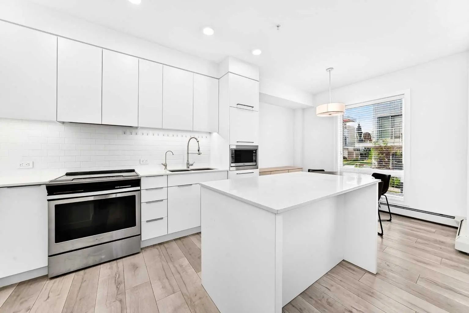 115 3125 39 Street Northwest, Calgary – Residential Apartment Listing Photo 7