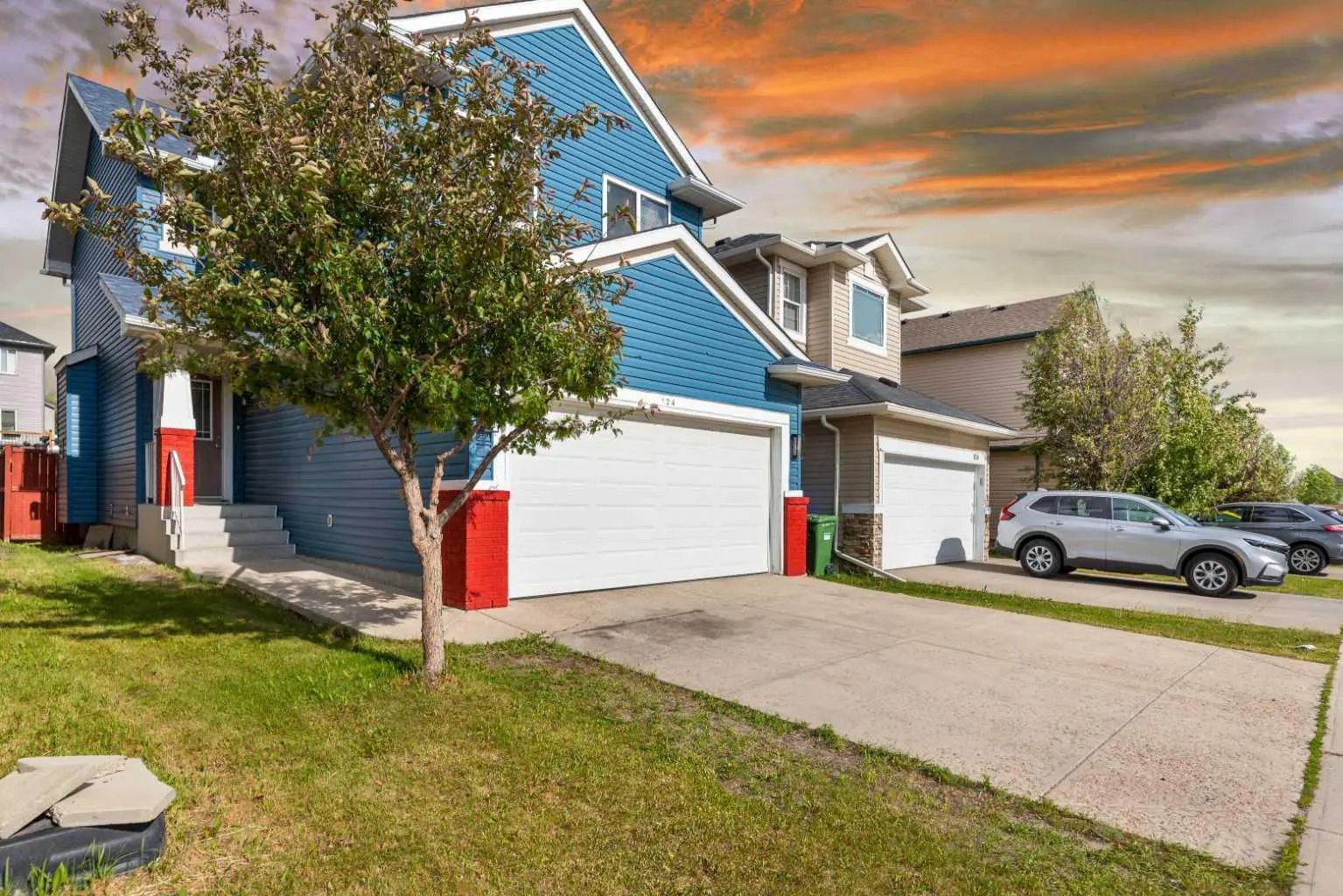 124 Saddlecrest Boulevard Northeast, Calgary – Residential Detached Listing Photo 2
