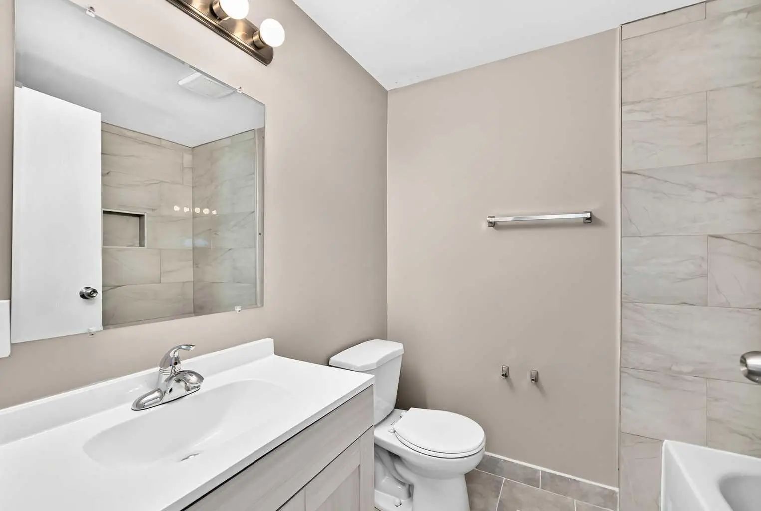 96 Erin Woods Boulevard Southeast, Calgary – Residential Semi Detached (Half Duplex) Listing Photo 20