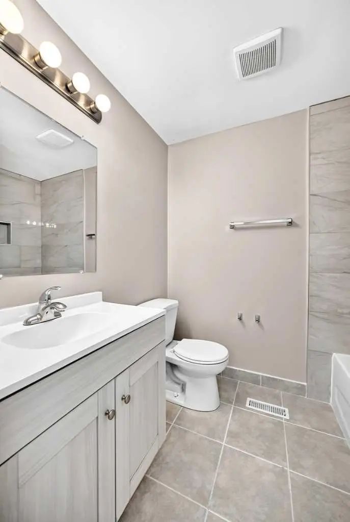 96 Erin Woods Boulevard Southeast, Calgary – Residential Semi Detached (Half Duplex) Listing Photo 21