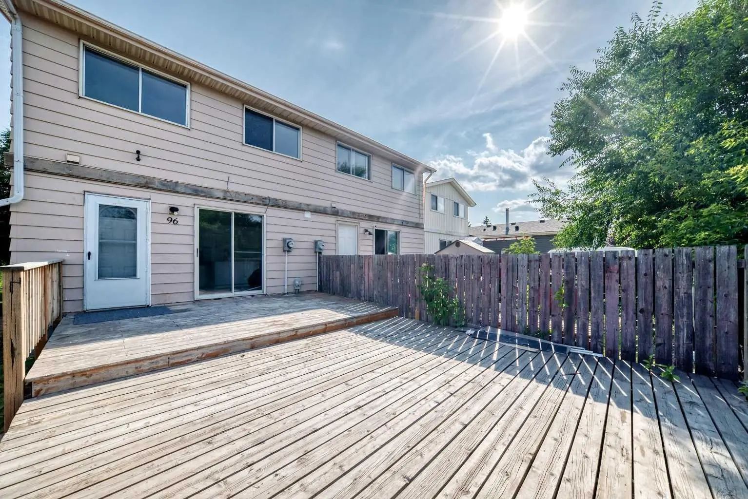 96 Erin Woods Boulevard Southeast, Calgary – Residential Semi Detached (Half Duplex) Listing Photo 31