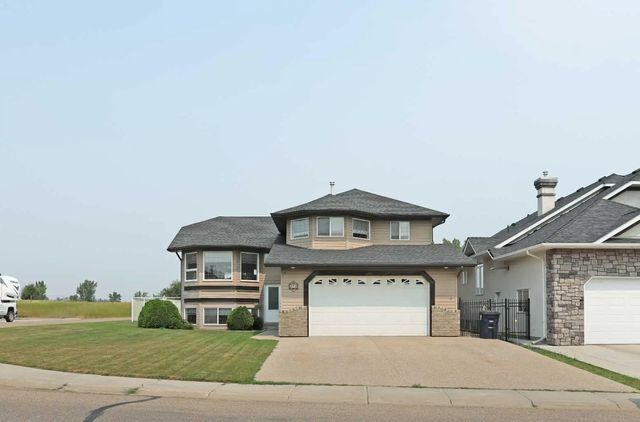 372 Lake Stafford Drive E, Brooks