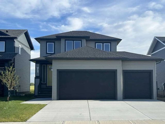 71 Vincent Crescent , Olds