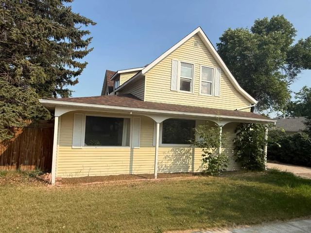 208 2 Street S, Vulcan