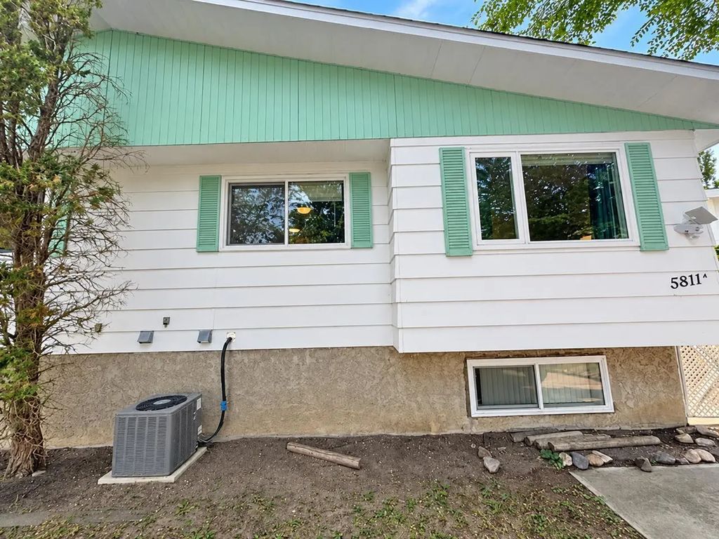 5811a 50 Street N, Taber