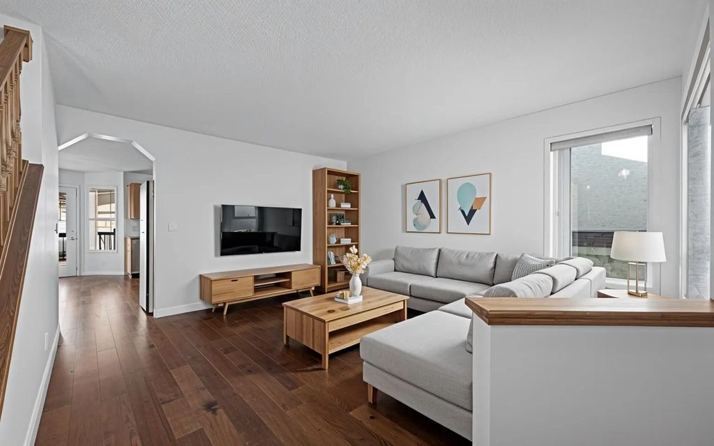 182 Coventry Close Ne, Calgary