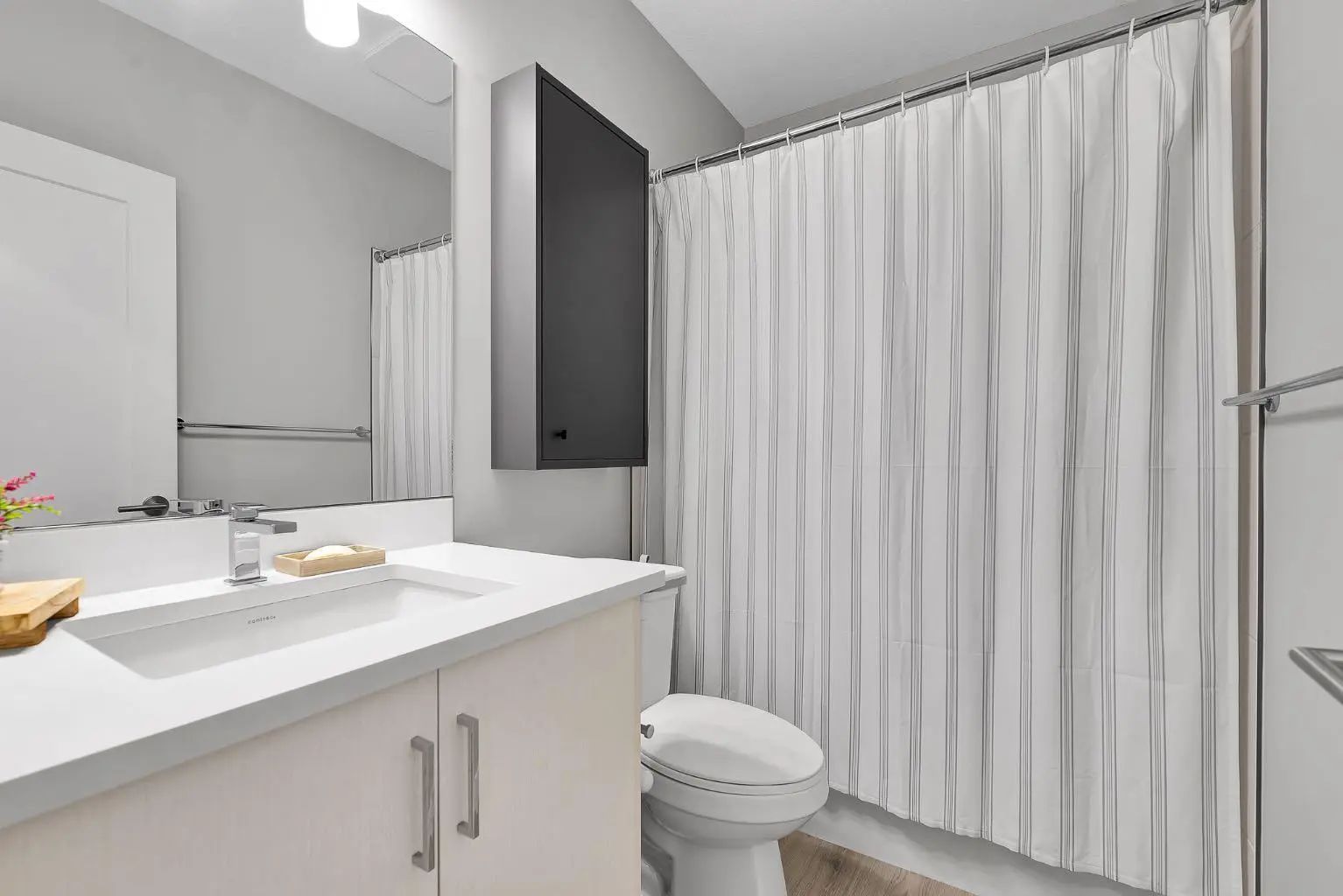 426 Shawnee Square Southwest, Calgary – Residential Row/Townhouse Listing Photo 25