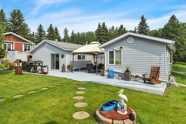 76 Buskmose Drive , Grandview