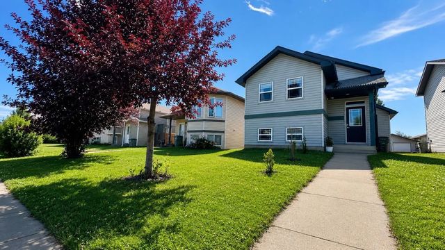8833 67 Avenue , Grande Prairie