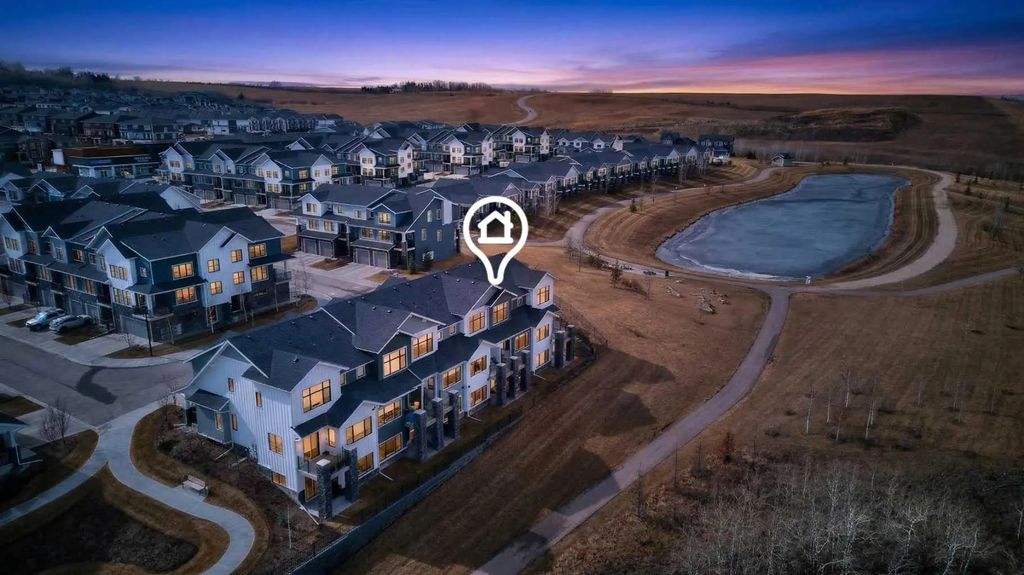 116 Crestridge Common Sw, Calgary