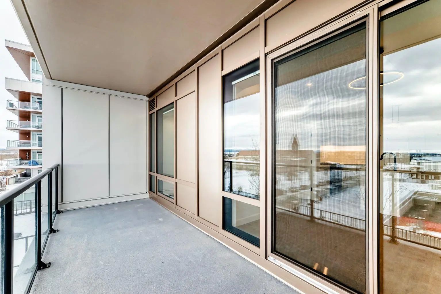 415 8375 Broadcast Avenue Southwest, Calgary – Residential Apartment Listing Photo 12