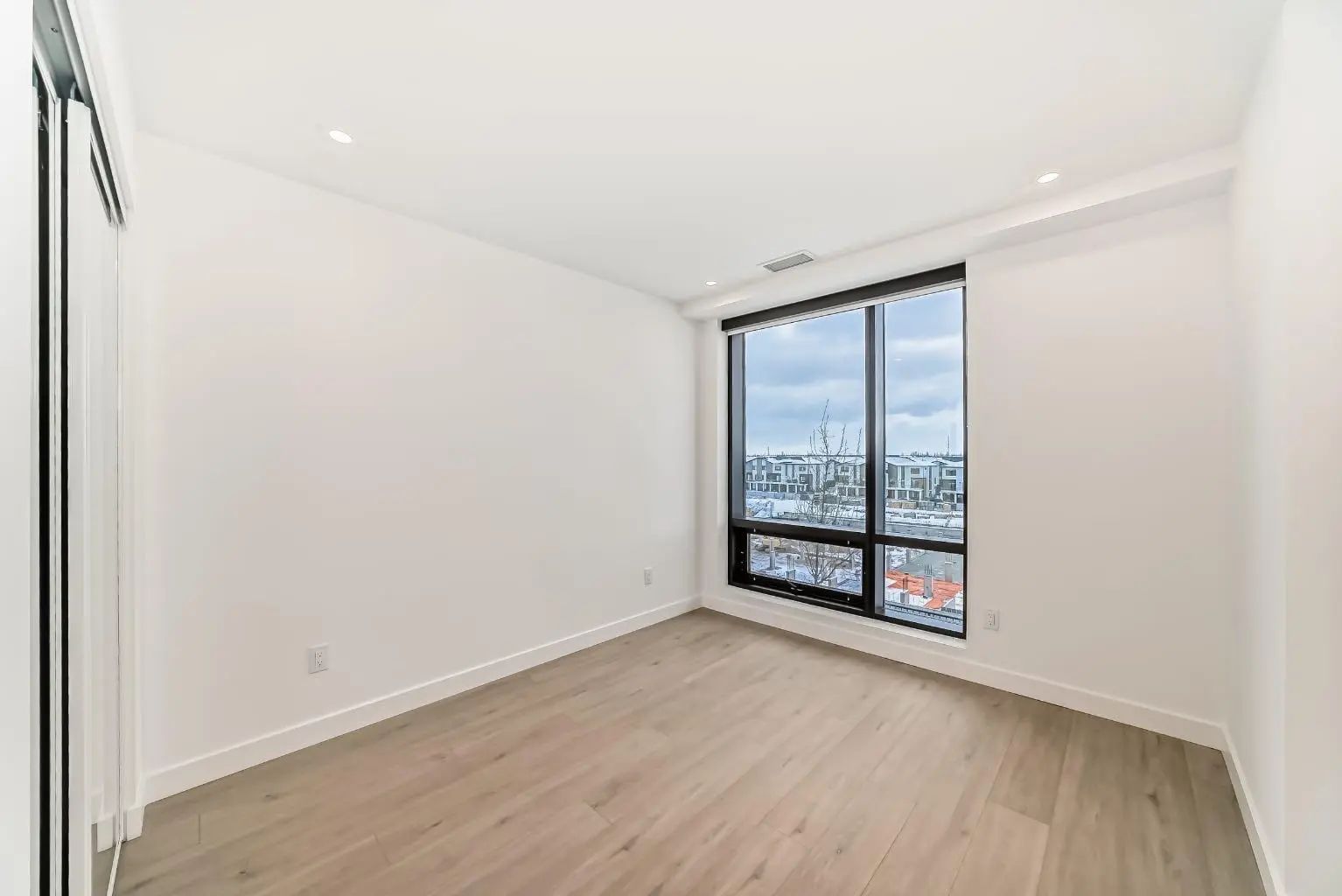 415 8375 Broadcast Avenue Southwest, Calgary – Residential Apartment Listing Photo 20