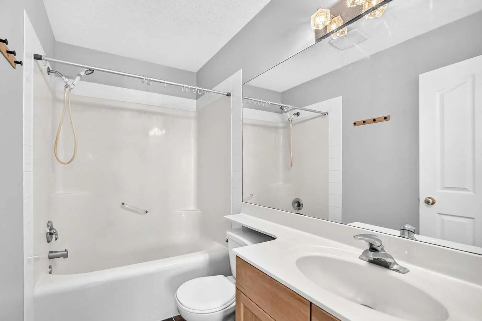 12871 Coventry Hills Way Northeast, Calgary – Residential Detached Listing Photo 10