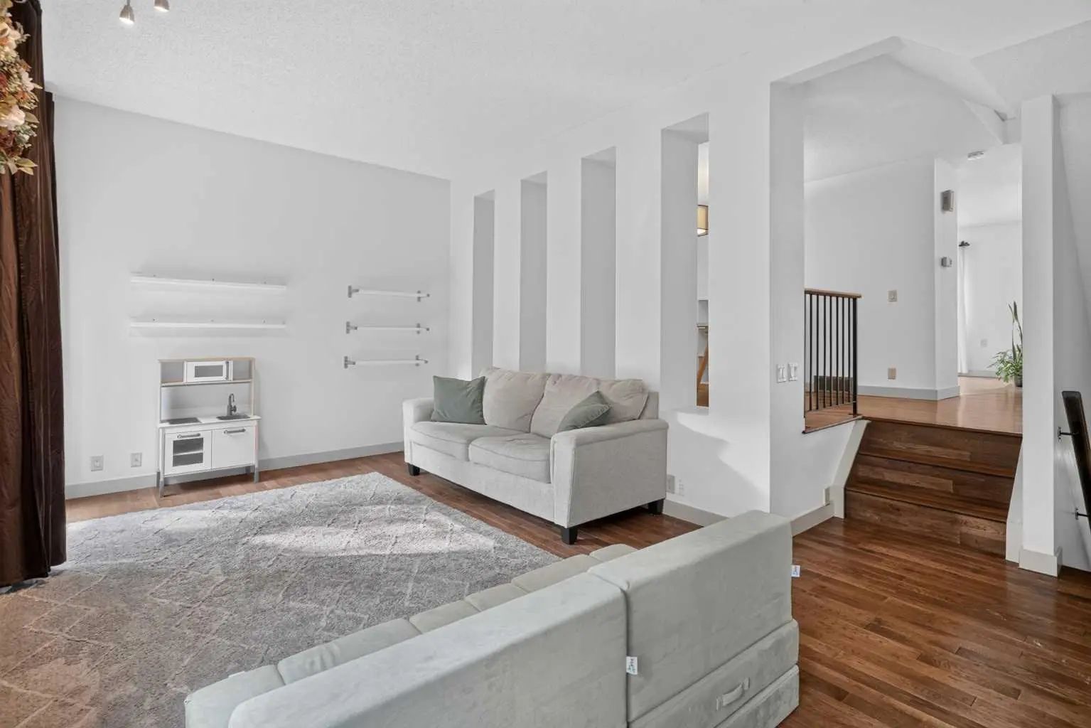571 Point Mckay Grove Northwest, Calgary – Residential Row/Townhouse Listing Photo 7