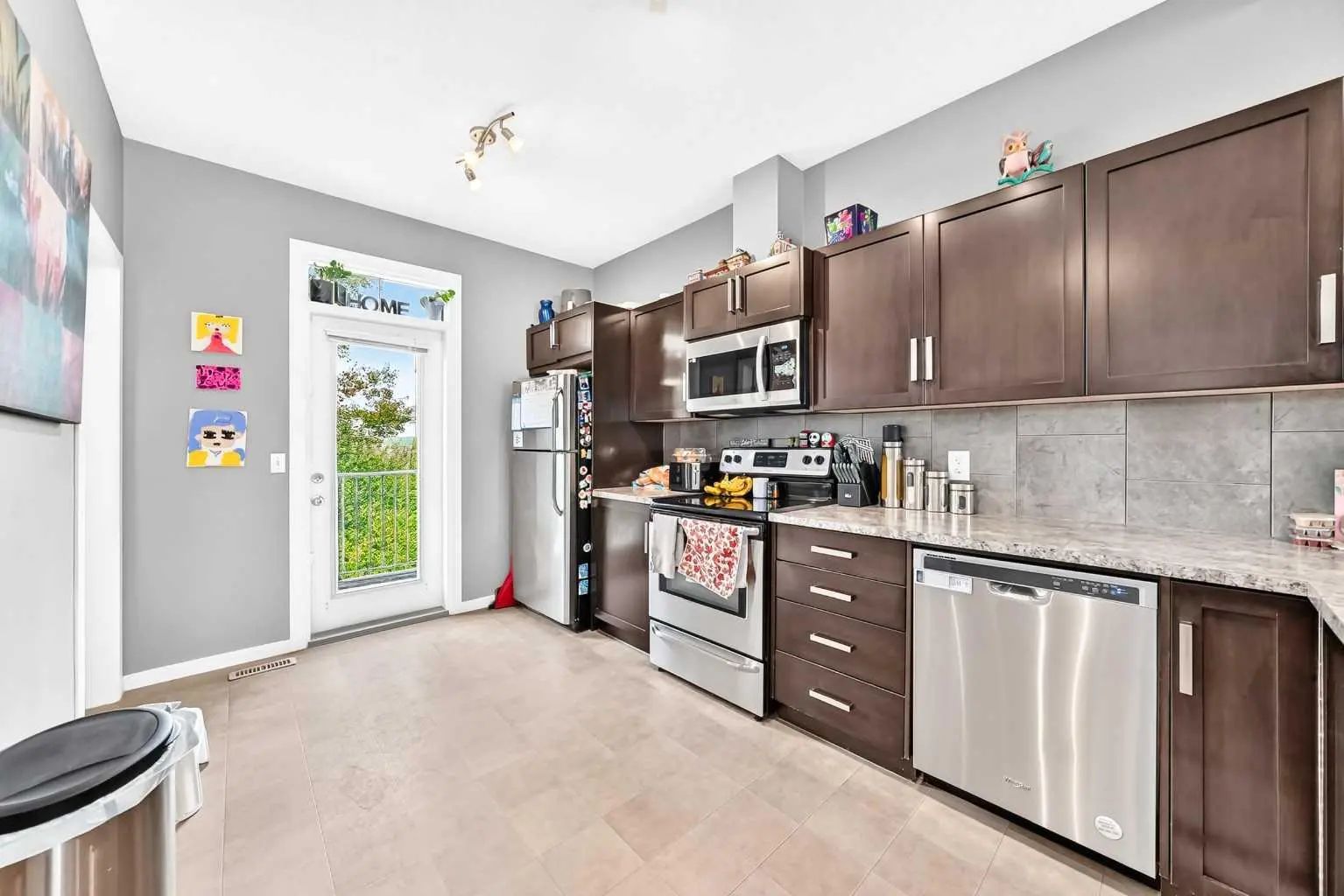 60 New Brighton Point Southeast, Calgary – Residential Row/Townhouse Listing Photo 3