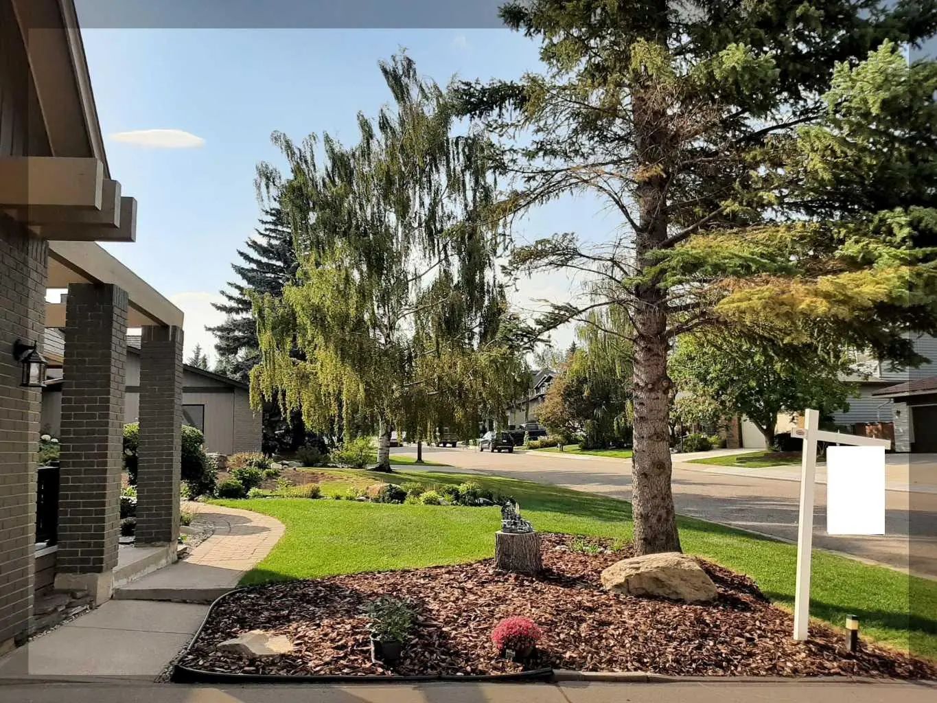 240 Canterville Drive Southwest, Calgary – Residential Detached Listing Photo 15