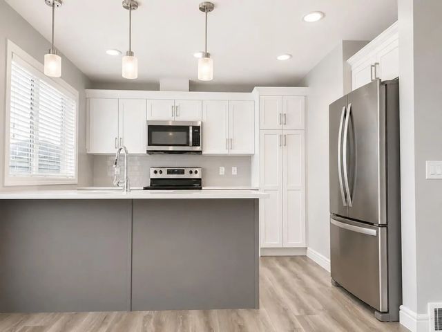 580 Savanna Boulevard , Calgary