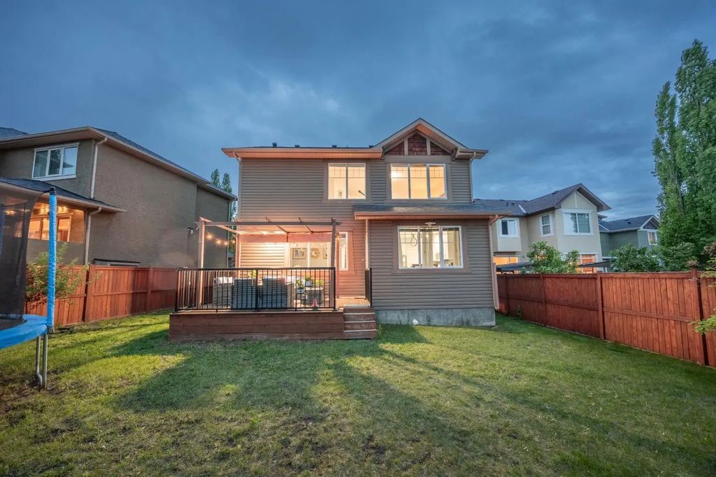 575 Evergreen Circle Sw, Calgary