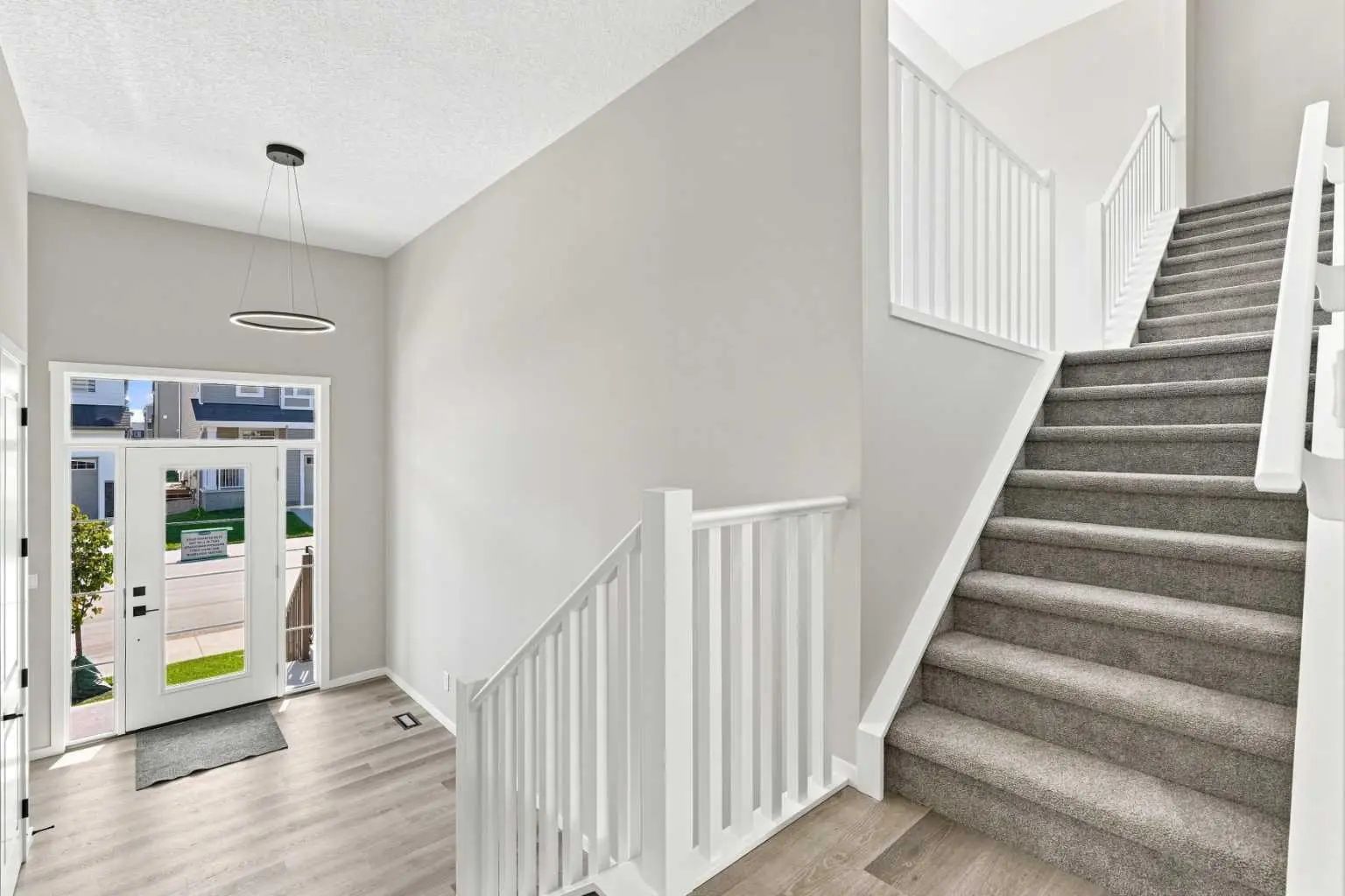 44 Carringwood Rise Northwest, Calgary – Residential Detached Listing Photo 8