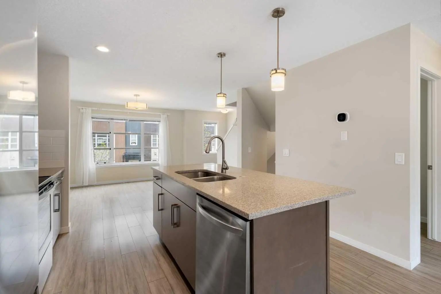 506 Evansridge Park Northwest, Calgary – Residential Row/Townhouse Listing Photo 6