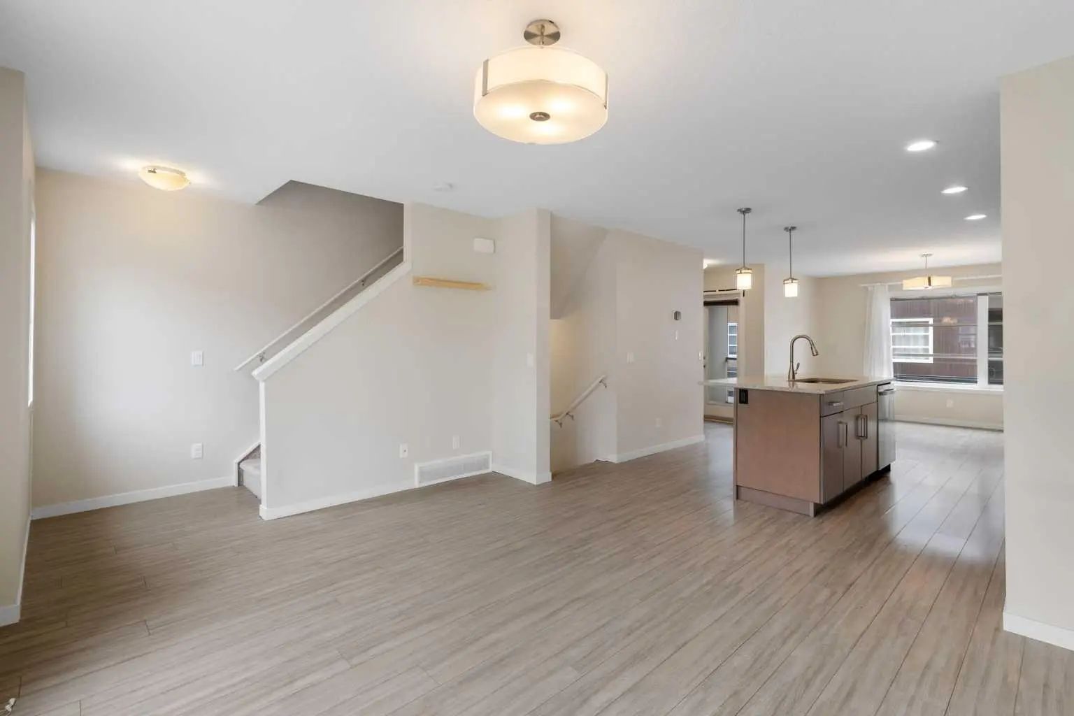 506 Evansridge Park Northwest, Calgary – Residential Row/Townhouse Listing Photo 9