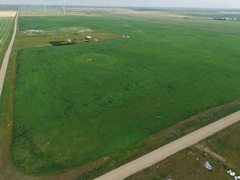 Sw 14 18 1 W4 Rge Rd 12  , Hilda