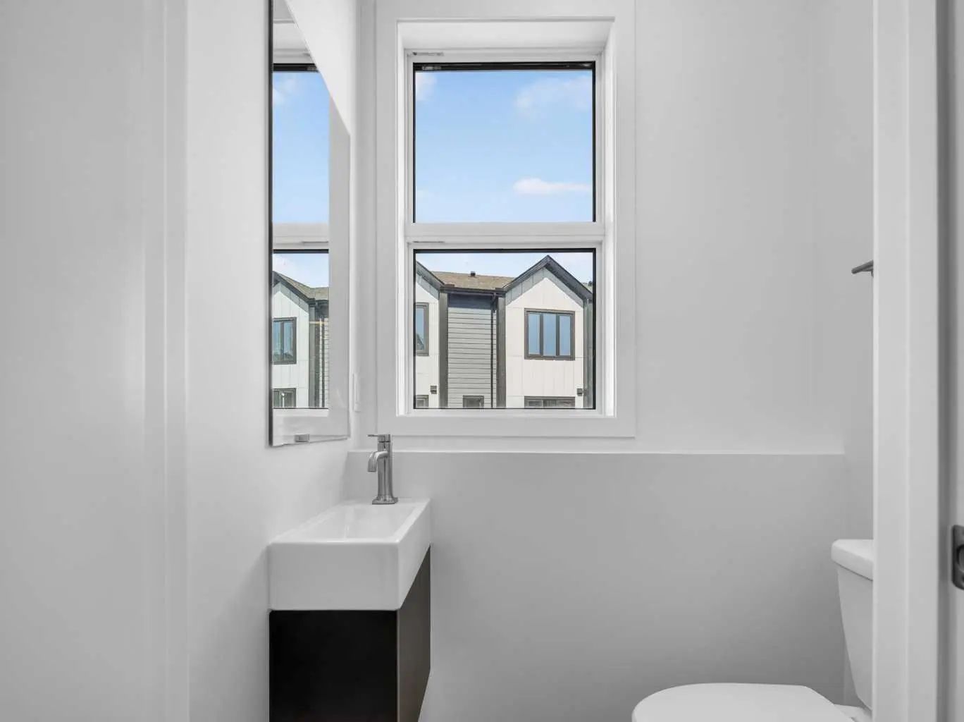 82 Arbour Lake Court Northwest, Calgary – Residential Row/Townhouse Listing Photo 13