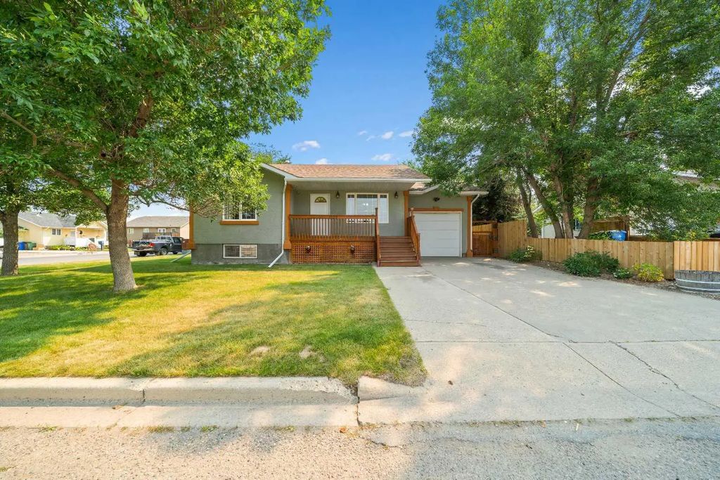 4129 55 Street , Taber