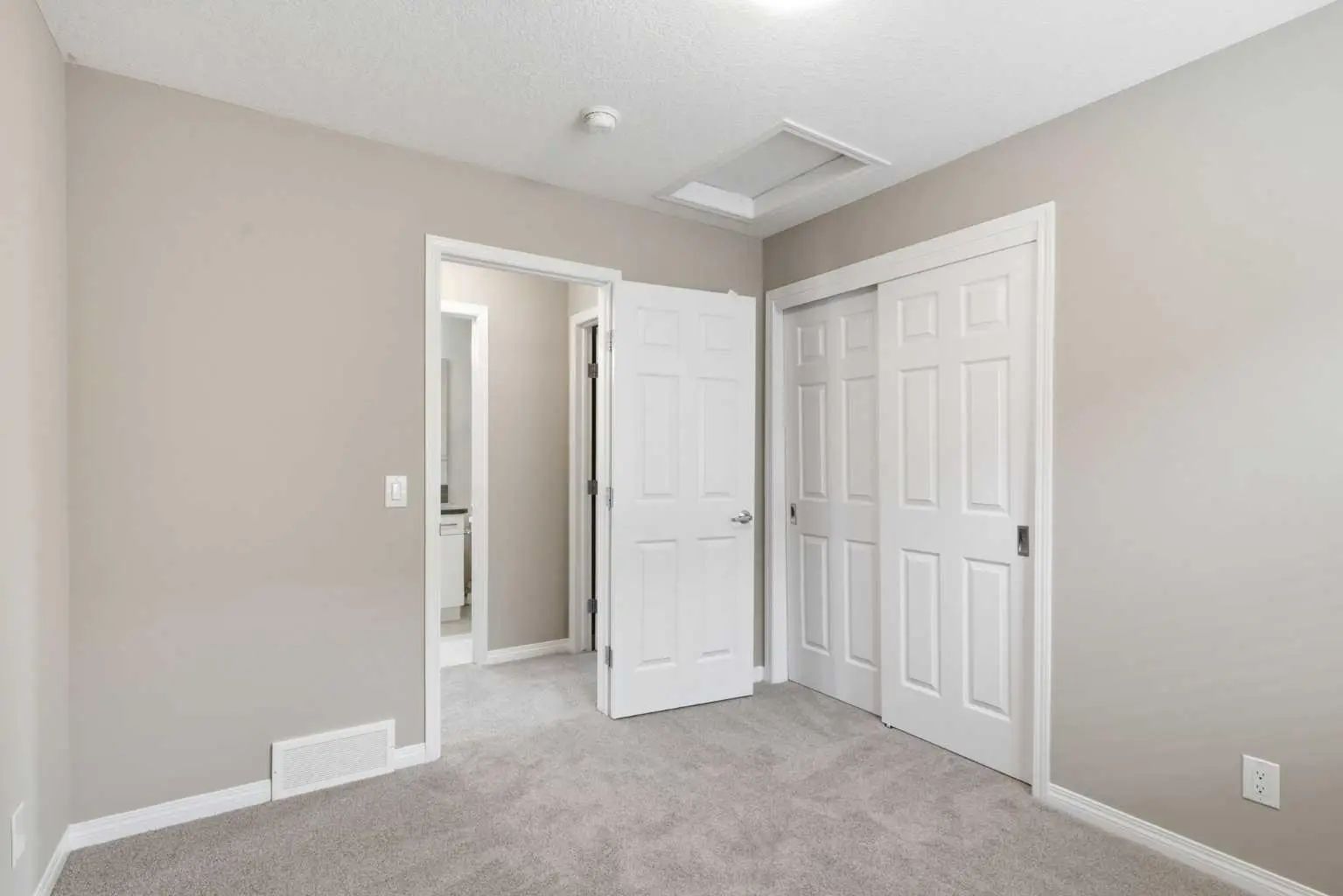 1449 Carrington Boulevard Northwest, Calgary – Residential Row/Townhouse Listing Photo 27