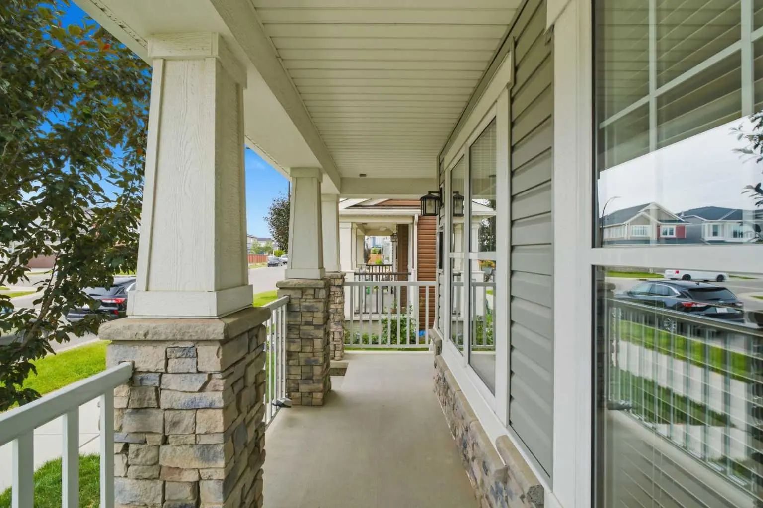 1449 Carrington Boulevard Northwest, Calgary – Residential Row/Townhouse Listing Photo 4