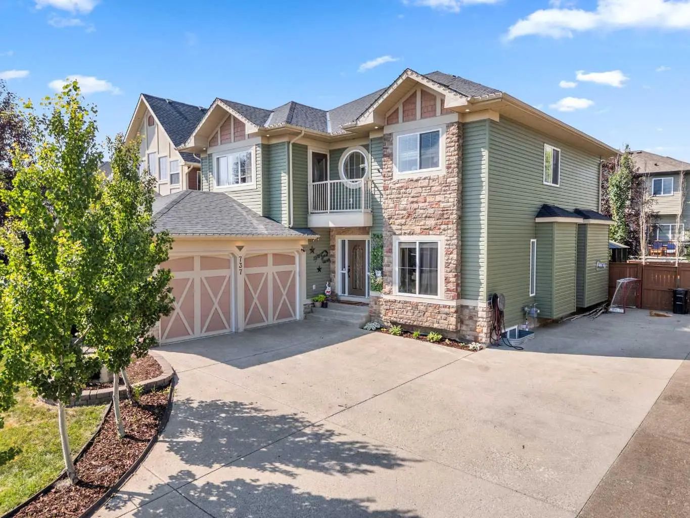737 Canoe Avenue Southwest, Airdrie – Residential Detached Listing Photo 1