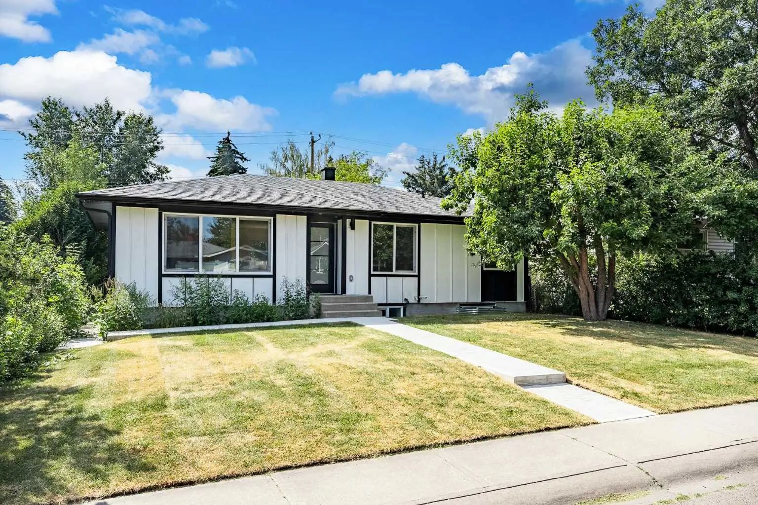 451 Arlington Drive Southeast, Calgary – Residential Detached Listing Photo 2