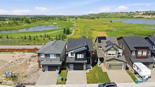 77 Wolf Hollow Villas Se, Calgary