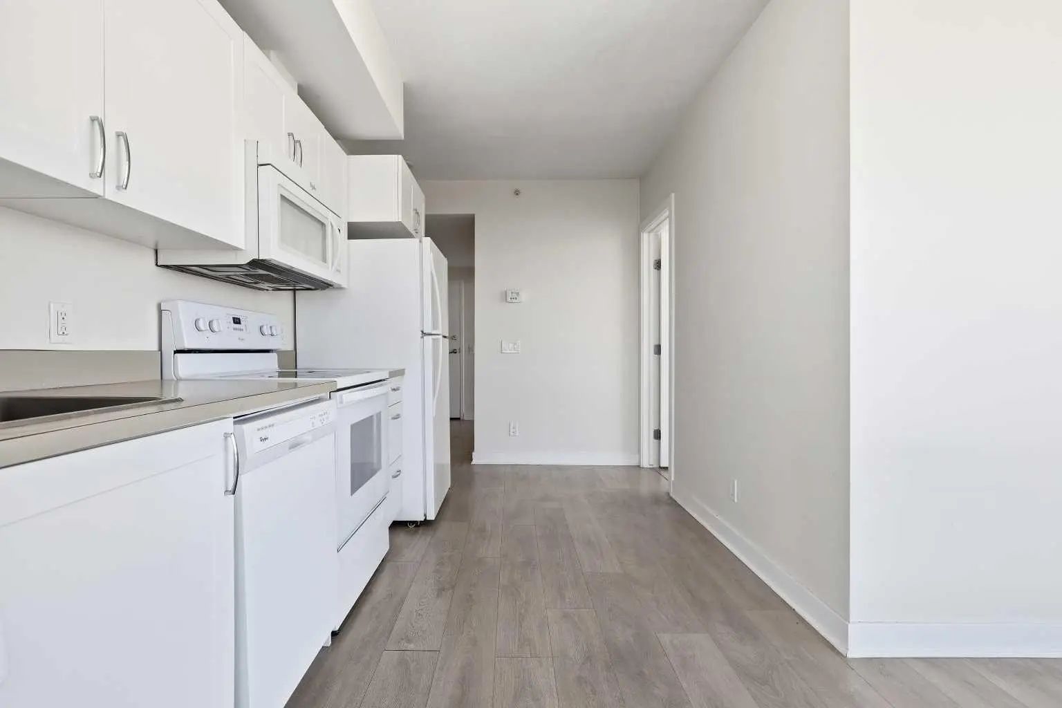 713 30 Brentwood Common Northwest, Calgary – Residential Apartment Listing Photo 10