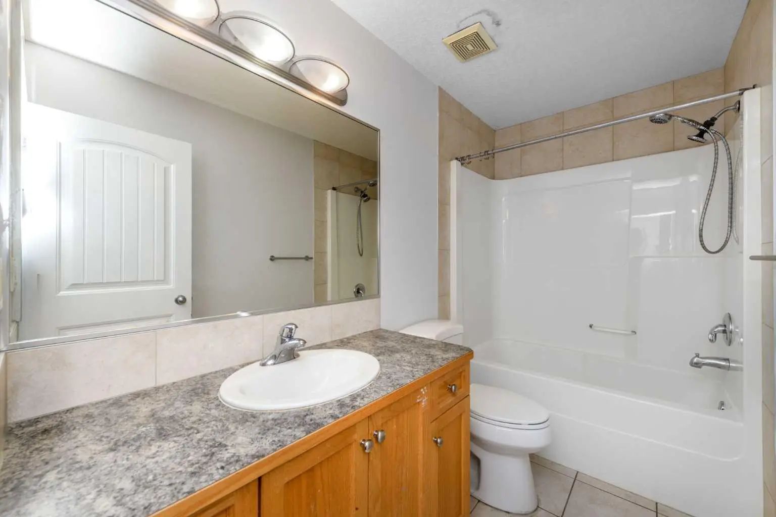 192 Cove Rise , Chestermere – Residential Semi Detached (Half Duplex) Listing Photo 17