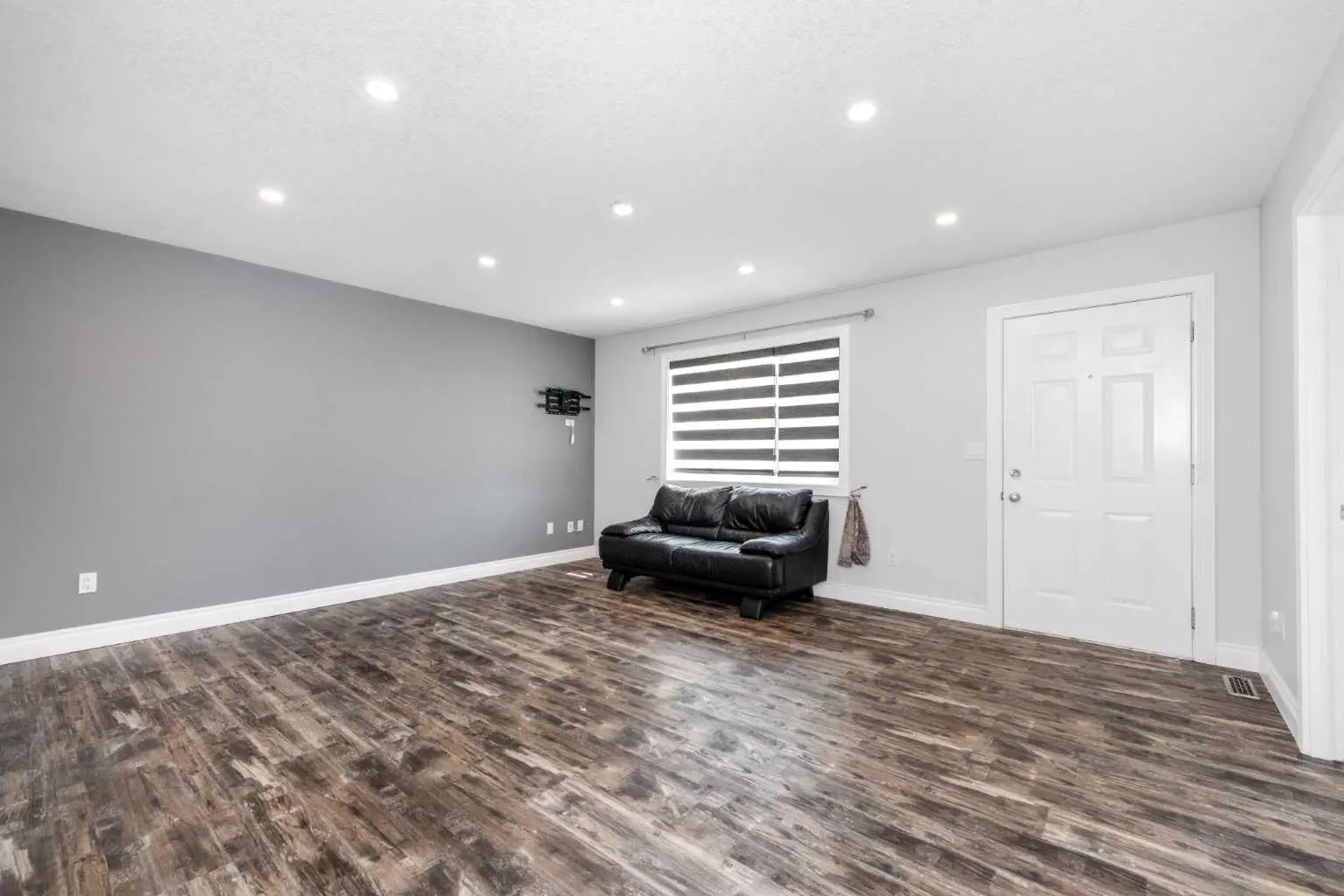 192 Cove Rise , Chestermere – Residential Semi Detached (Half Duplex) Listing Photo 22