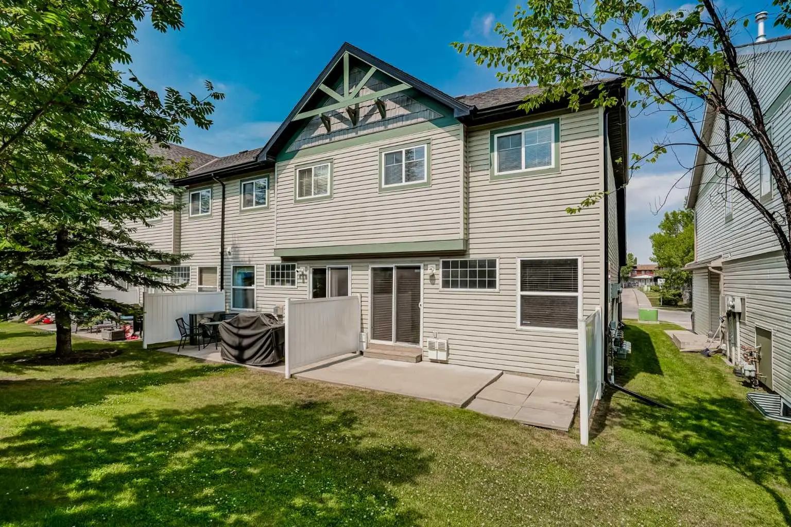 2337 Eversyde Avenue Southwest, Calgary – Residential Row/Townhouse Listing Photo 27